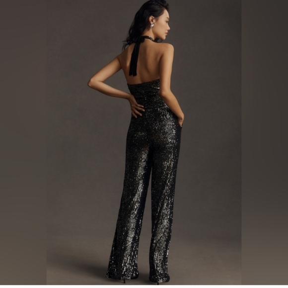 NWT ANTHROPOLOGIE Maeve Sequin Halter Jumpsuit Color: Carbon Size 4 - Picture 3 of 11